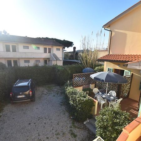 Appartamenti Sabbia - Zona Mare Con Terrazze, Clima, E Posti Auto Marina di Campo Luaran gambar